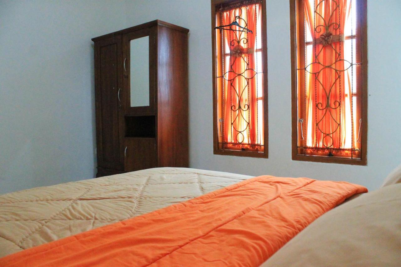 Villa Bukit Berkat Bogor Kültér fotó