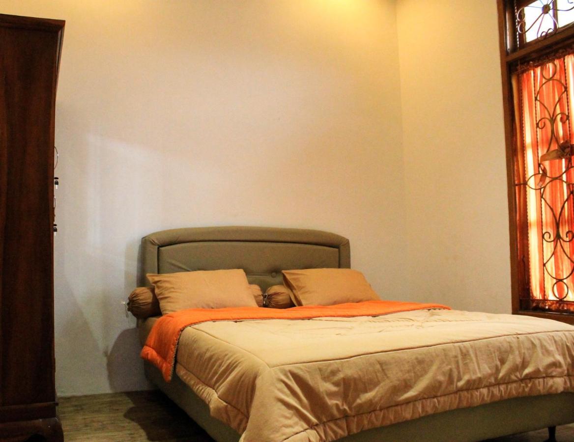 Villa Bukit Berkat Bogor Kültér fotó
