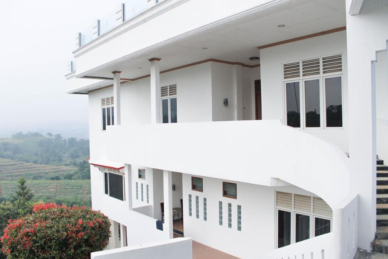 Villa Bukit Berkat Bogor Kültér fotó