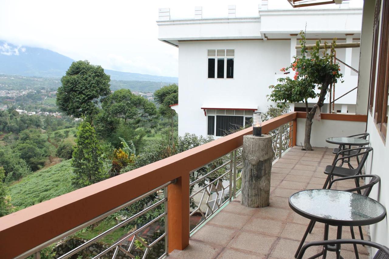 Villa Bukit Berkat Bogor Kültér fotó