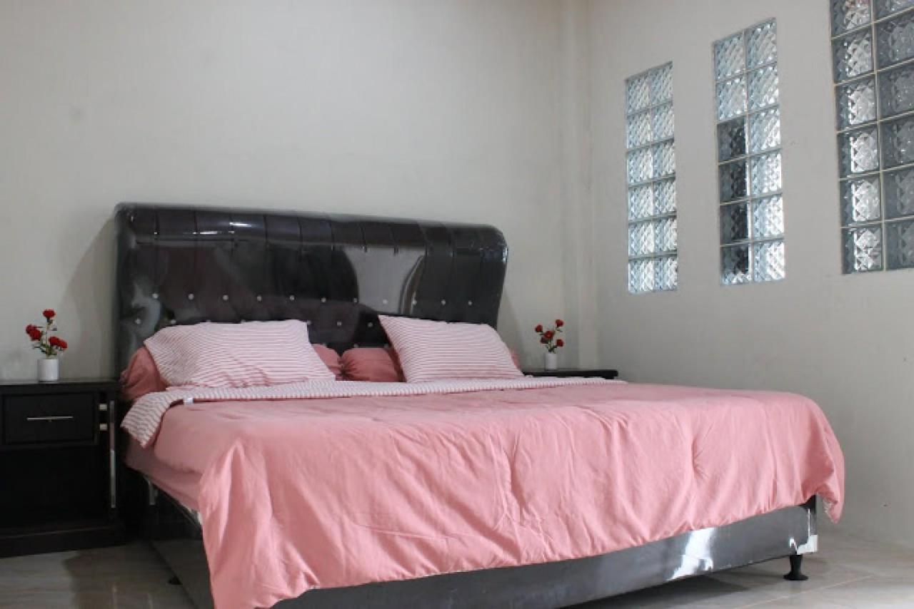 Villa Bukit Berkat Bogor Kültér fotó